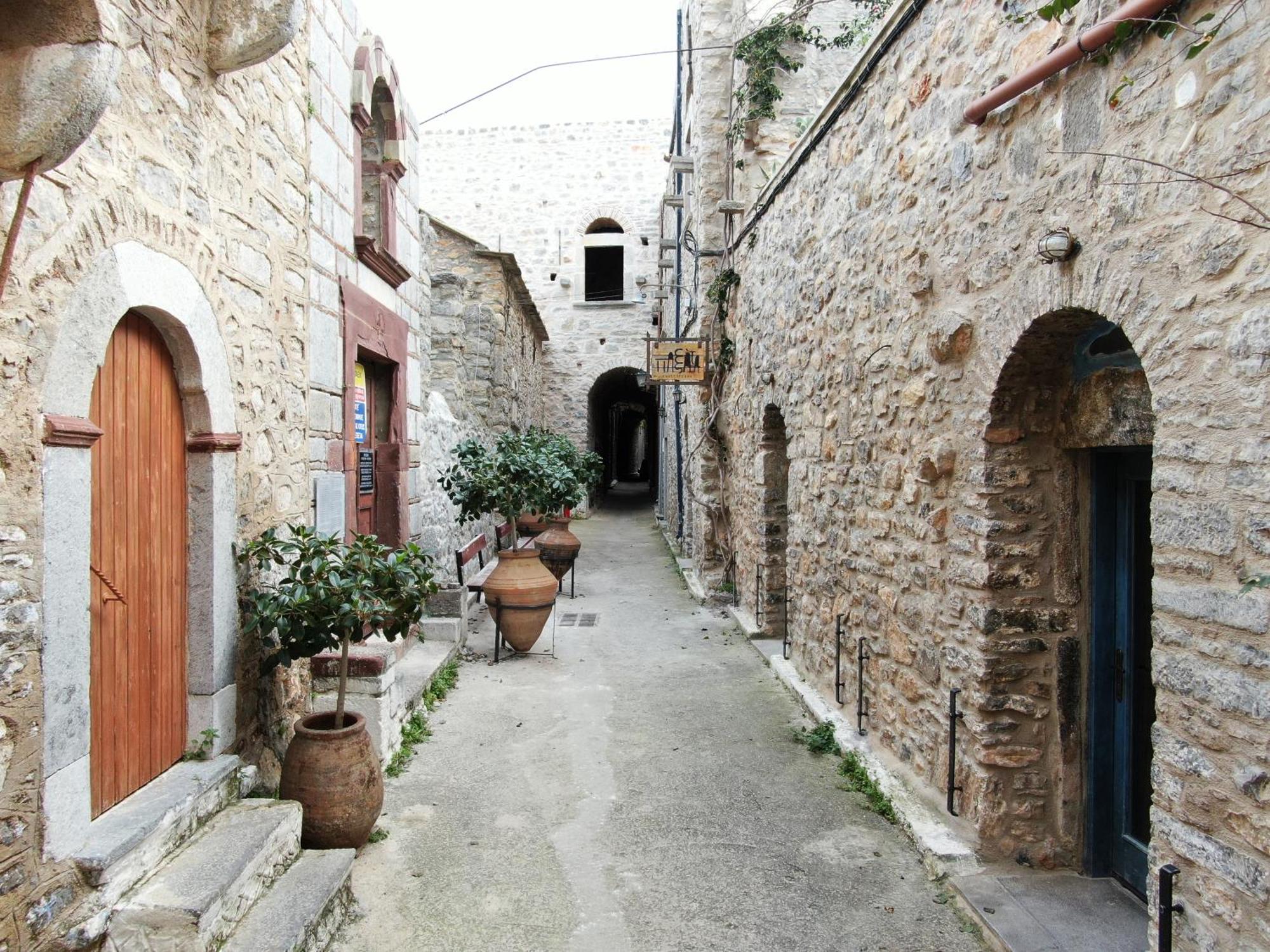 Byzantine Home In The Castle Mestá Exterior foto